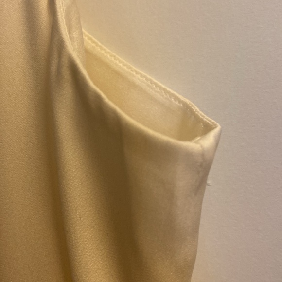 Quince Ivory Washable Stretch Silk V-Neck Cami Medium - Never worn - Picture 9 of 10